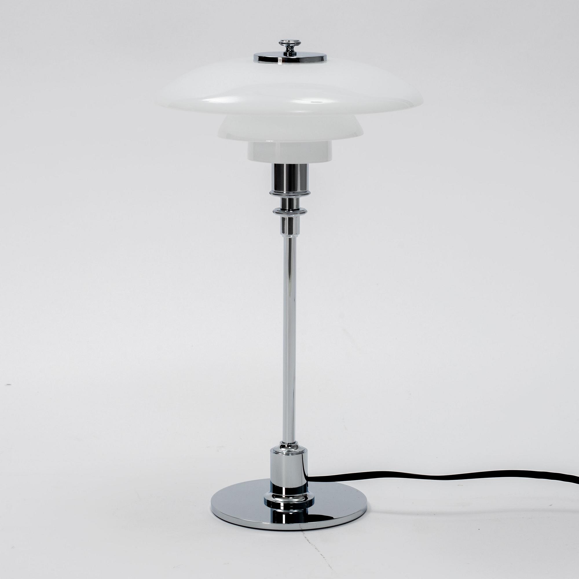 A Poul Henningsen table lamp, "PH 2/1", Louis Poulsen, Denmark.