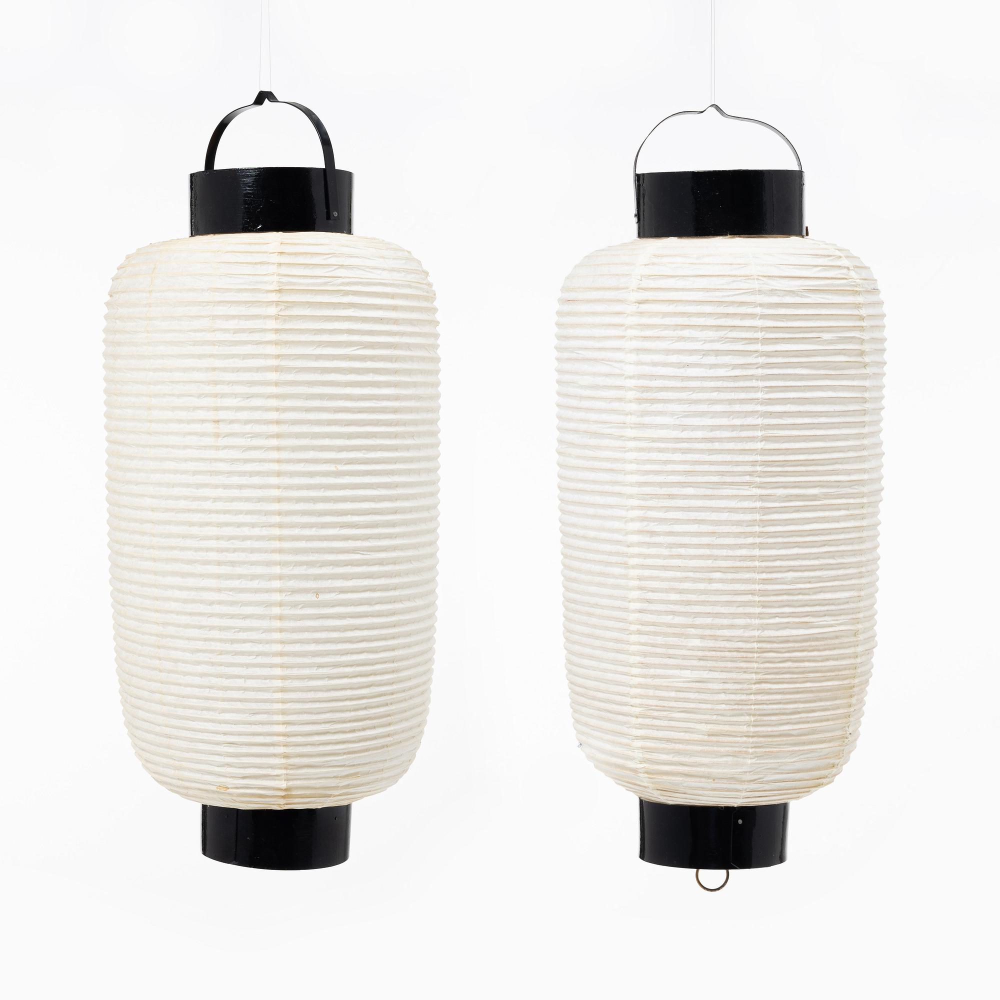 A pair of Japanese paper lanterns, 20th century.