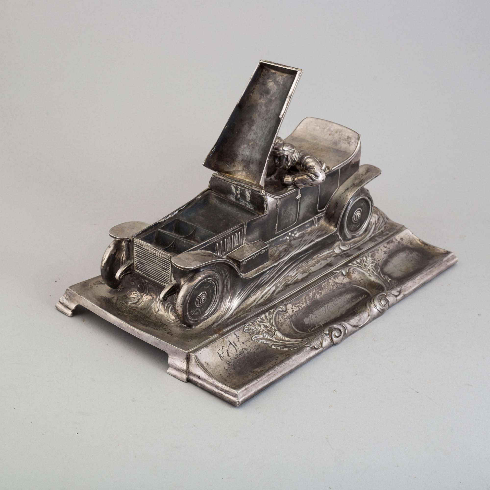 SKRIVBORDSUPPSATS, britanniametall, Württembergische Metallwaren Fabrik (WMF), omkring 1930-tal.