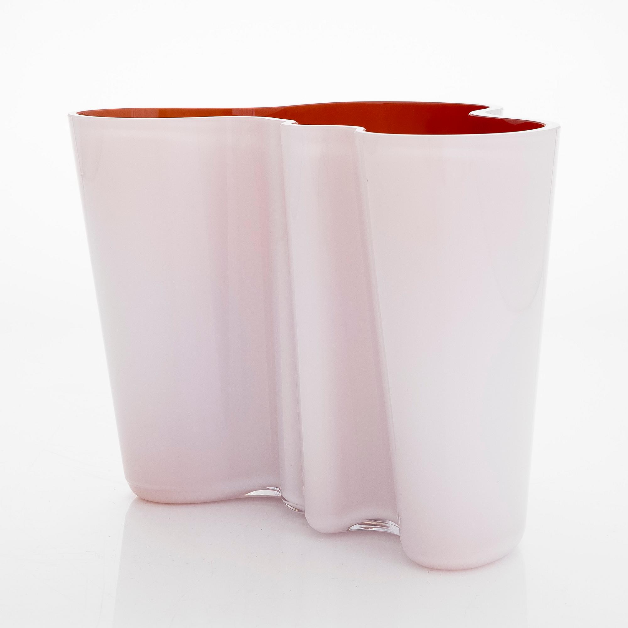 Alvar Aalto, vas, 3030, signerad Iittala.