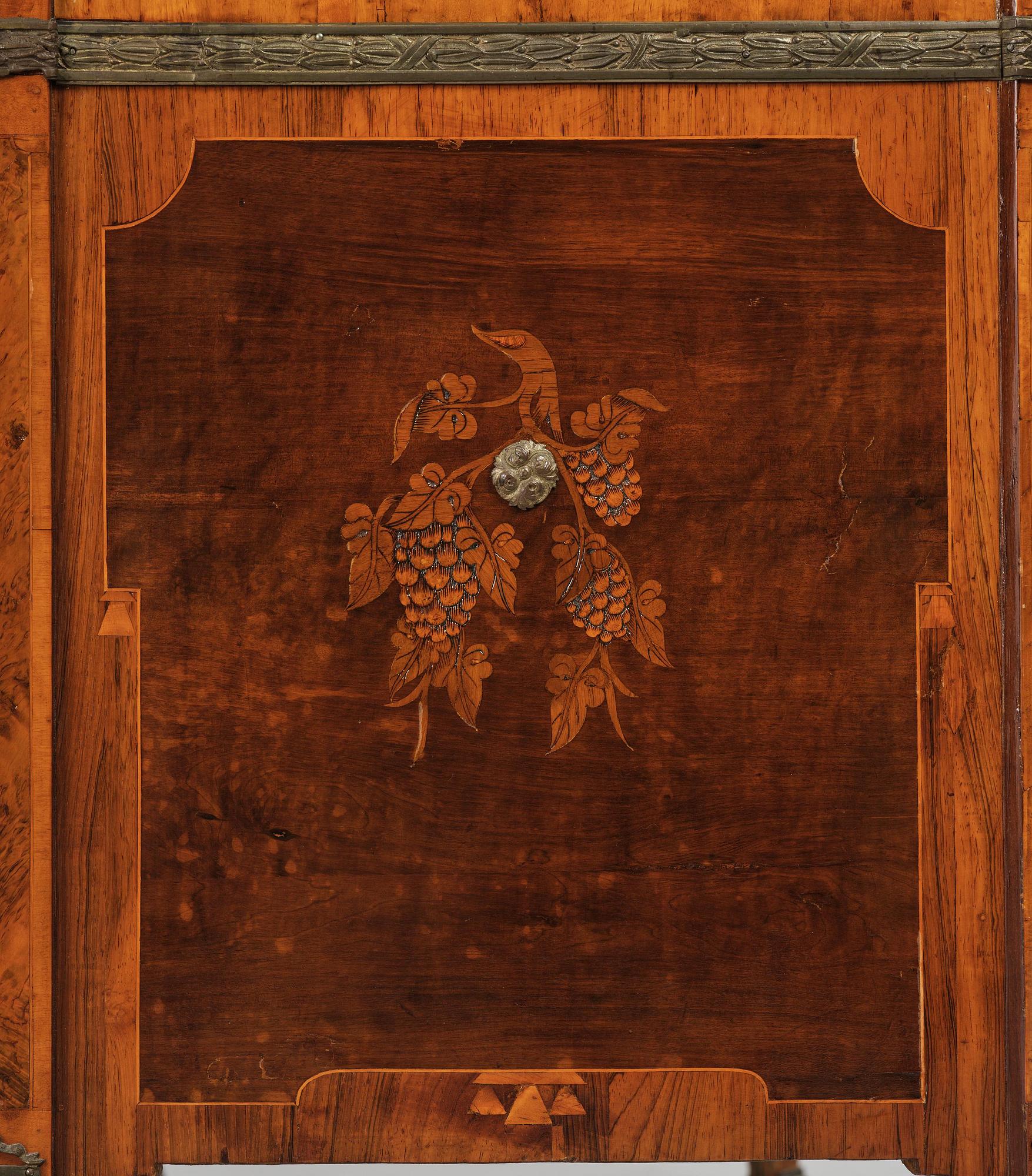 A Gustavian marquetry commode by A. Lundelius (master in Stockholm 1778-1823).