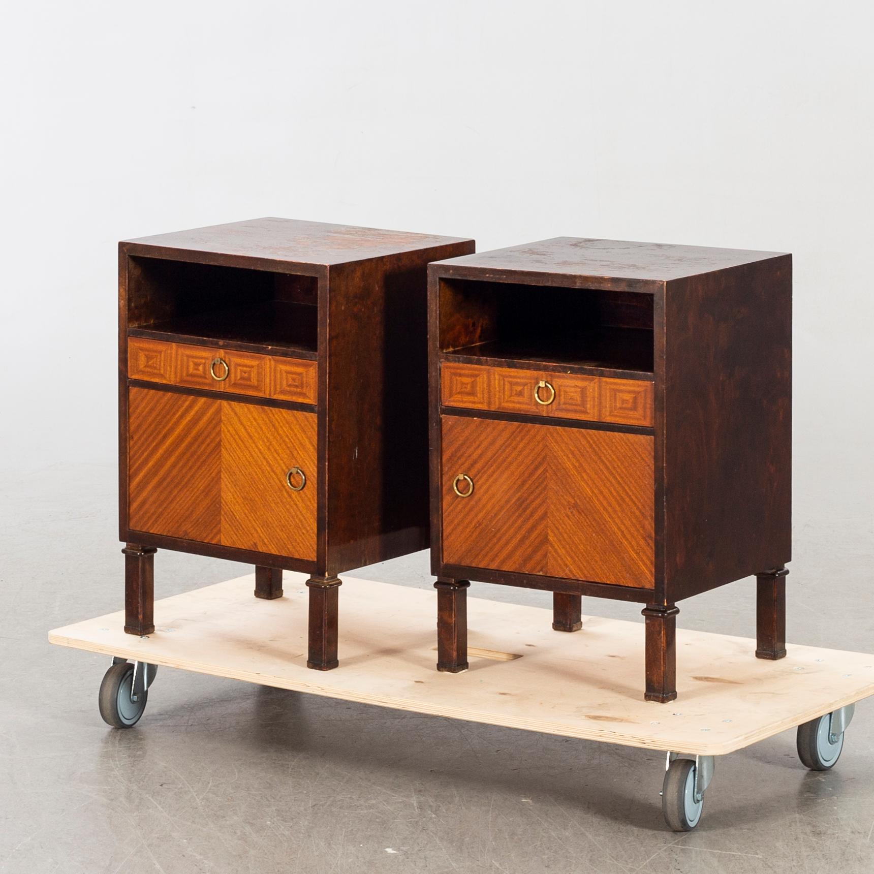 A pair of 1930/40:s Axel Larsson for SMF (Svenska Möbel Fabrikerna) Bodafors night stands.