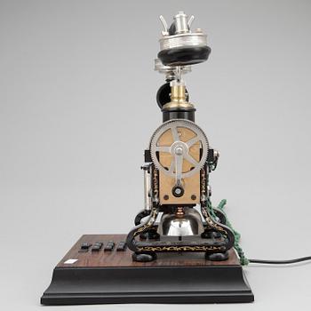 TELEFON, jubileumsmodell efter "Taxen", LM Ericsson. Sent 1900-tal.