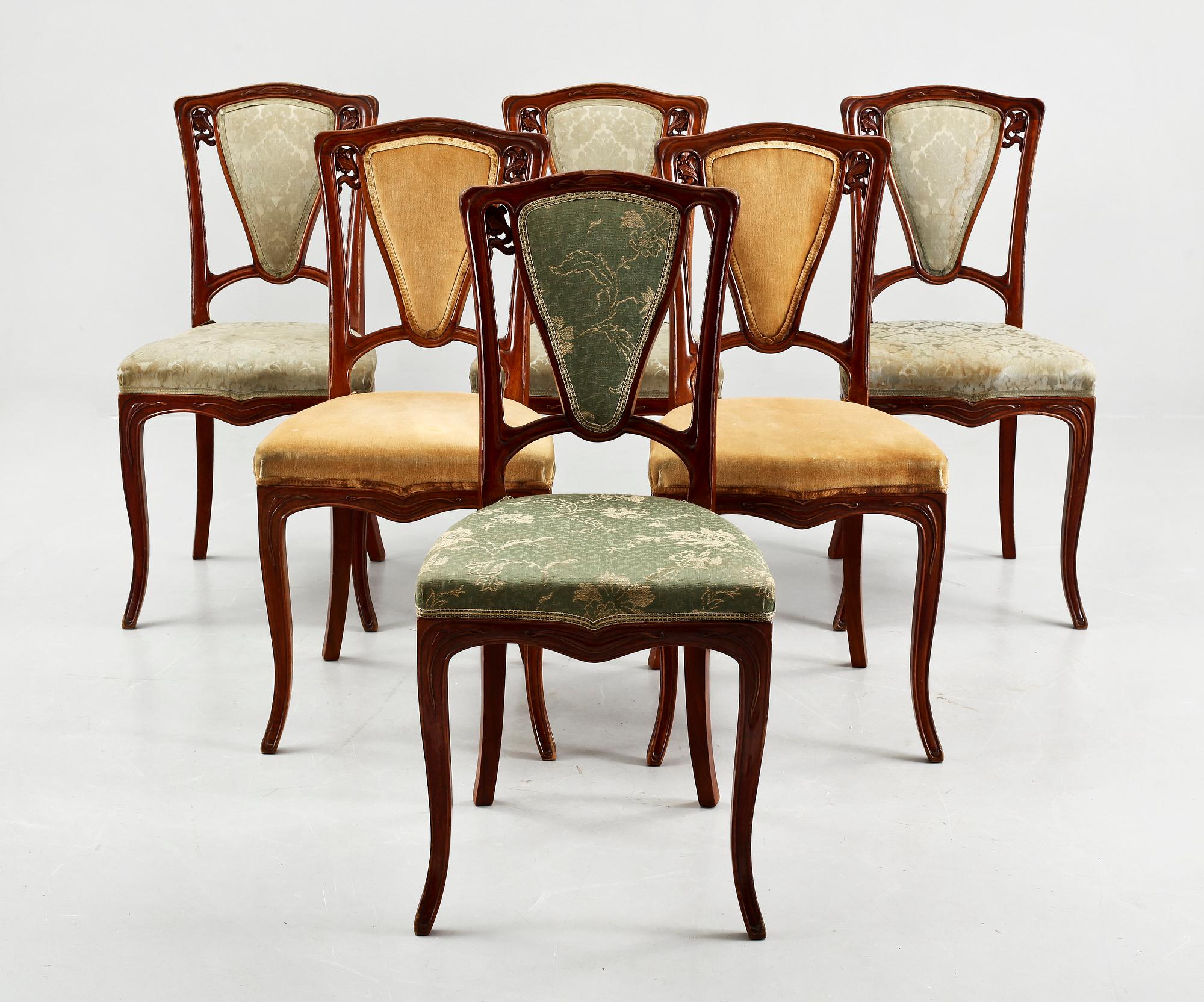 SALONGSGRUPP, 9 delar, jugend, omkring sekelskiftet 1800/1900.