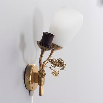 PAAVO TYNELL, VÄGGLAMPA, modell 9453, tillverkare Oy Taito Ab, 1900-talets mitt.