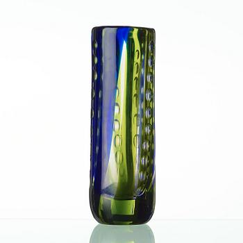 A unique Vicke Lindstrand glass vase, Kosta 1950-70's.