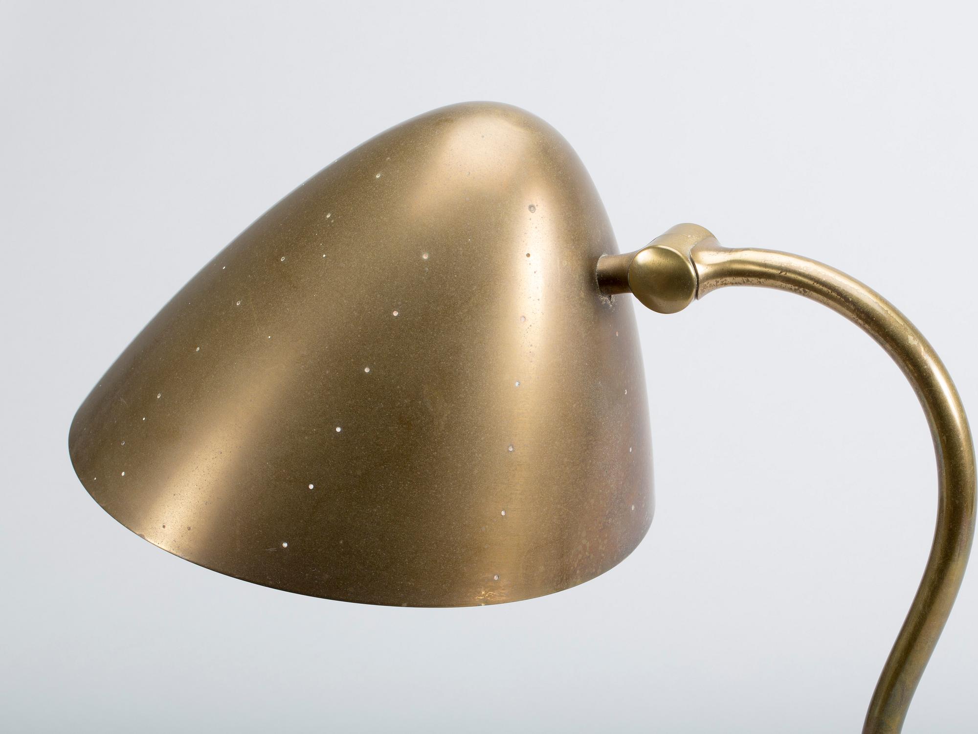 SKRIVBORDSLAMPA, 1900-talets mitt.