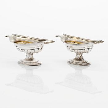 Adolf Fredrik Granfelt, saltkar, ett par, silver och förgyllt silver, Borgå (AFG verksam 1827-54).