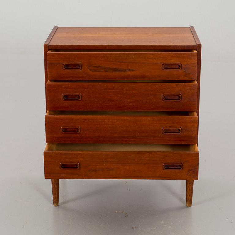 BYRÅ, teak, 1900-talets mitt.