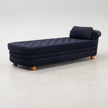 A model 775 daybed by Josef Frank for Firma Svenskt Tenn, designed 1938.