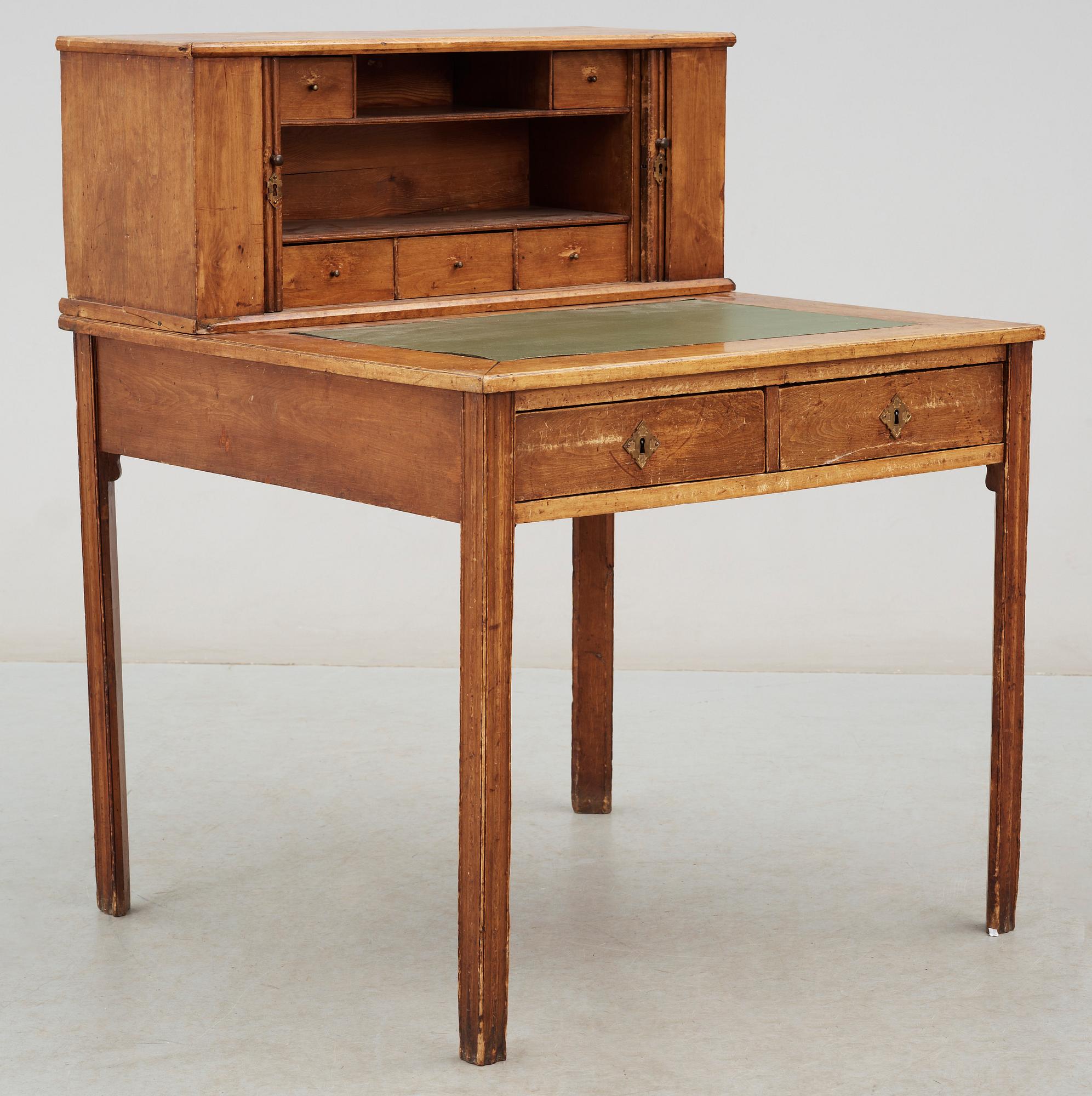 SKRIVBORD,av Carl Lindborg (mästare i Stockholm 1781-1808). Gustaviansk.