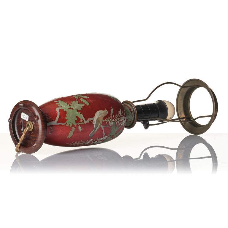 A Japanese enamel vase and lamp, Meiji (1868-1912).