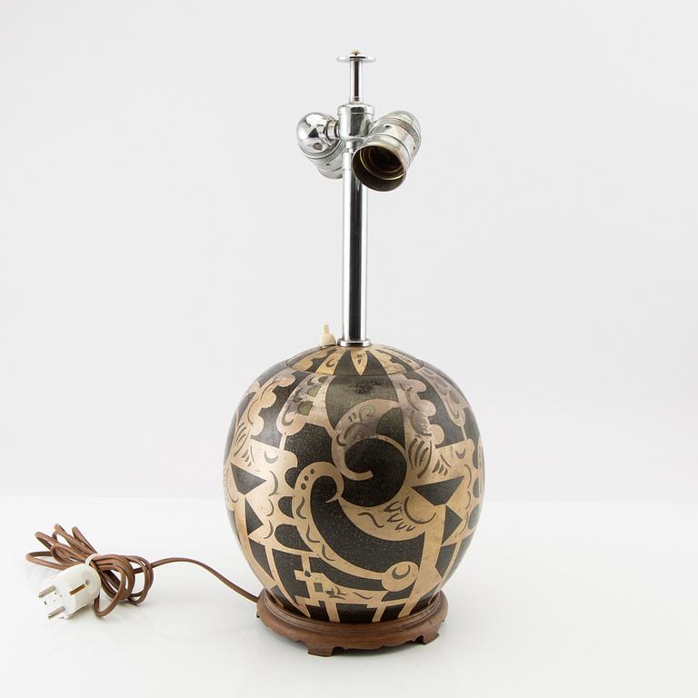 Württembergische Metallwarenfabrik, Bordslampa "Ikora" 1920/30-tal.