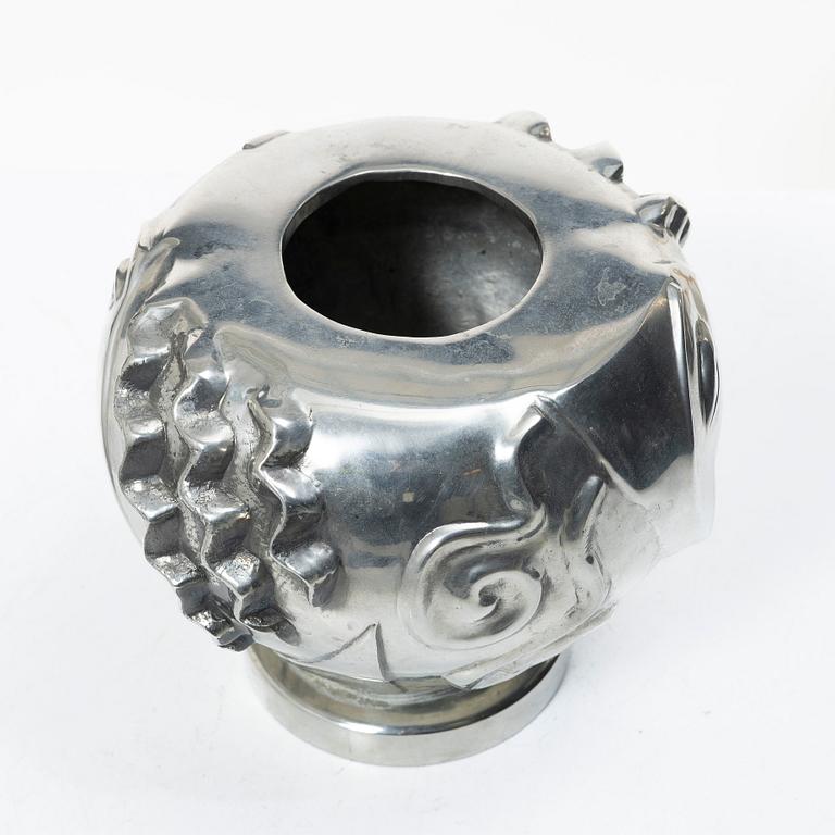 Anna Petrus, Vase, "Profilvase", Svenskt Tenn, Stockholm, 2023.