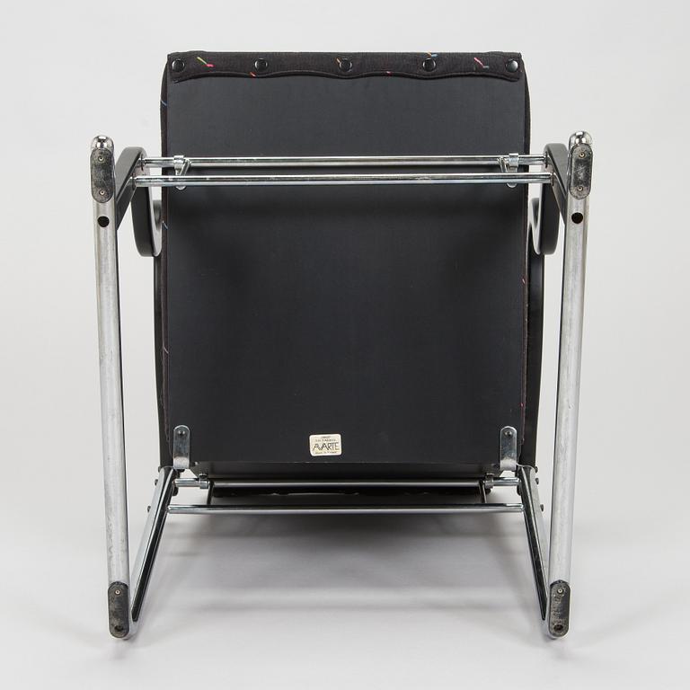 Yrjö Kukkapuro, A 1980s 'Experiment' open armchair for Avarte, Finland.