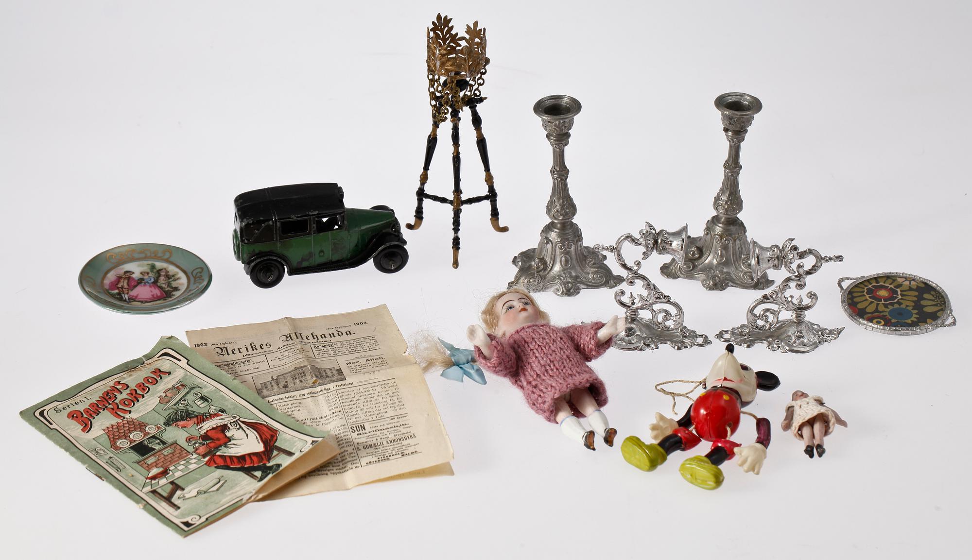 PARTI LEKSAKER, 15 delar, 1900-talets första hälft.