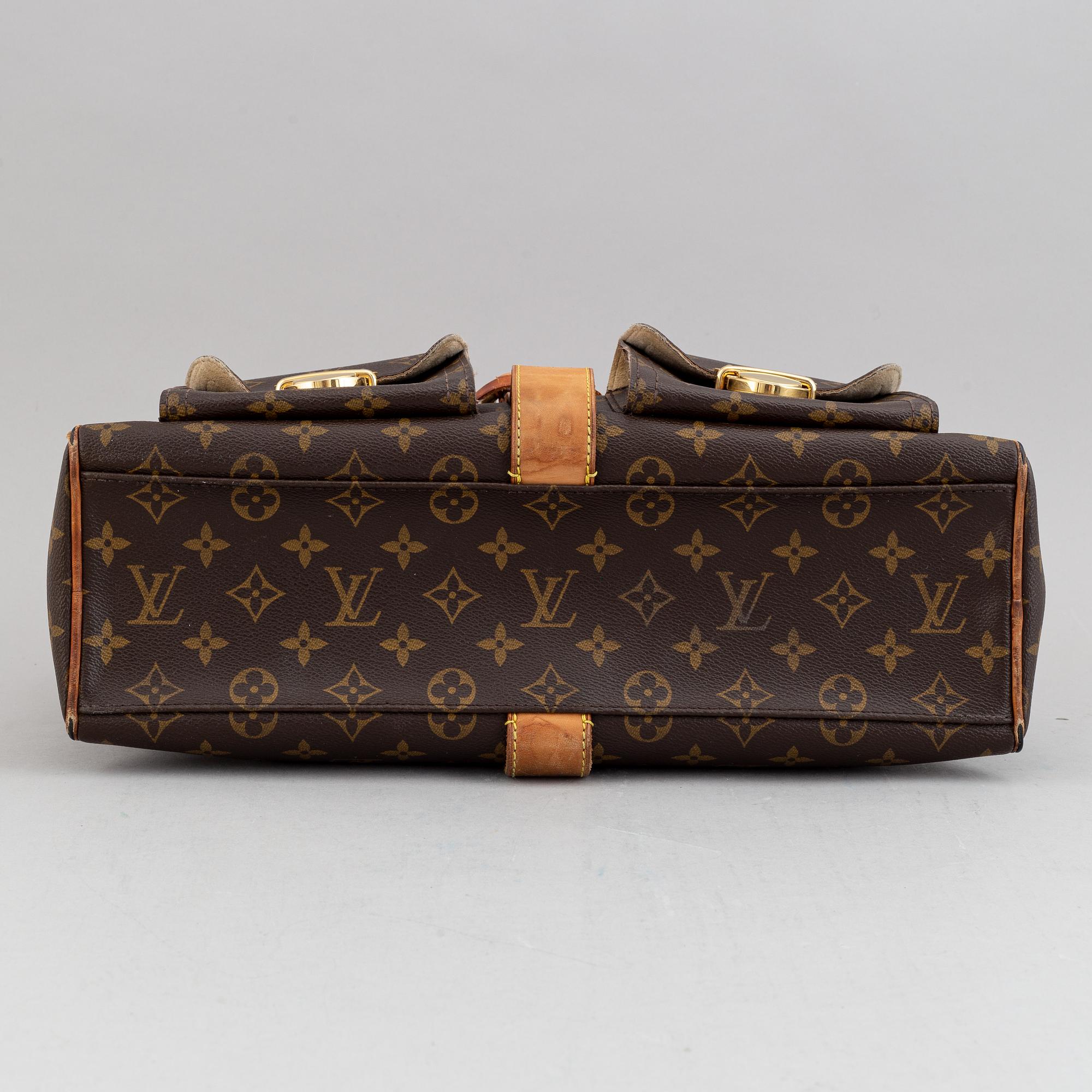 Louis Vuitton, a monogram canvas handbag.