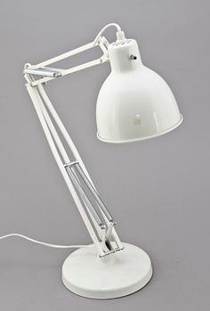 BORDSLAMPA, "L1", Jacob Jacobsen, Luxor, ursprungligen formgiven 1937.