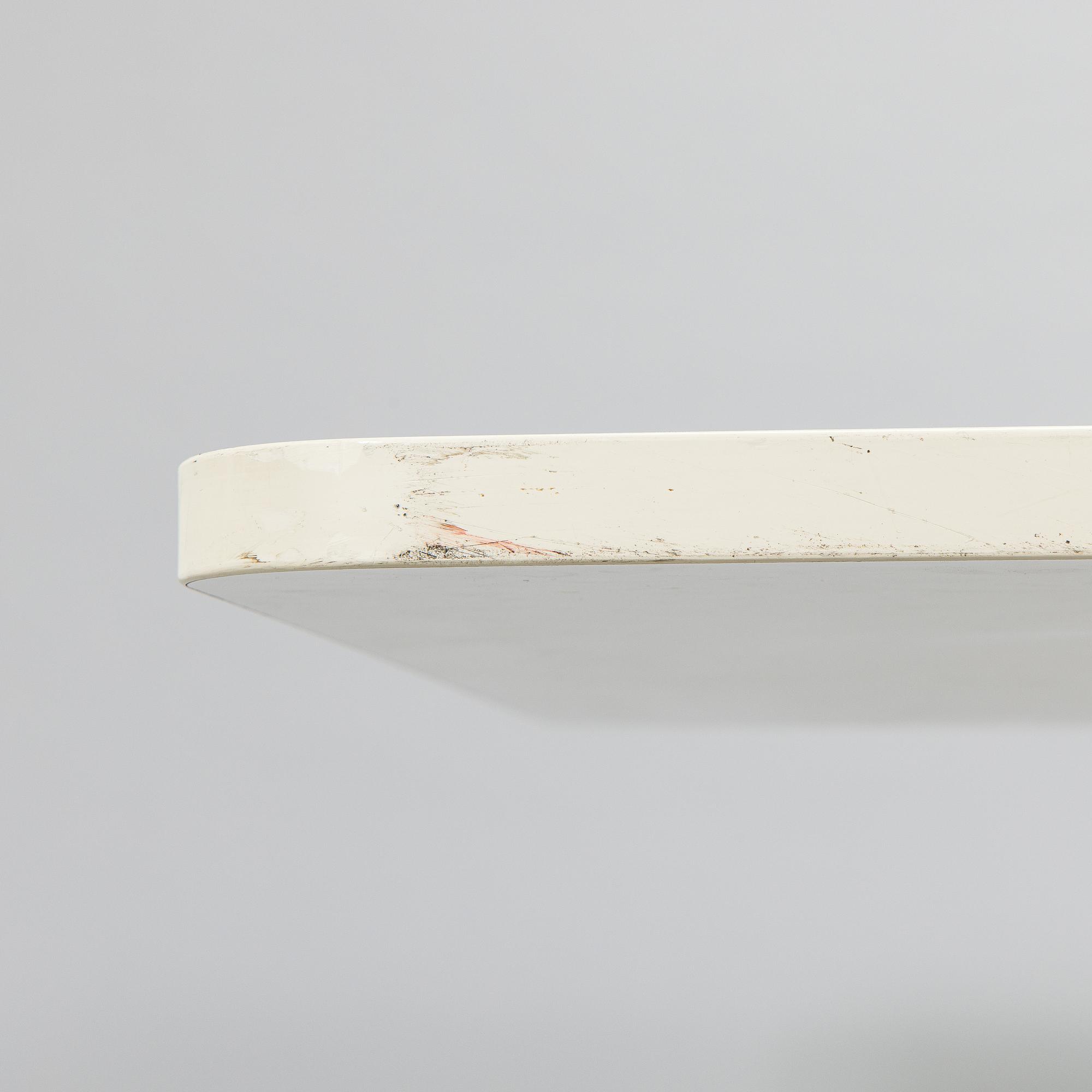 Yrjö Kukkapuro, soffbord "Saturnus", Haimi 1980.