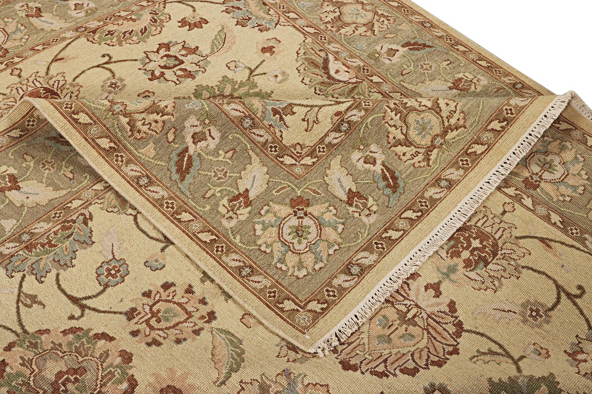 An oriental carpet with Mamluk design, c. 294 x 250 cm.