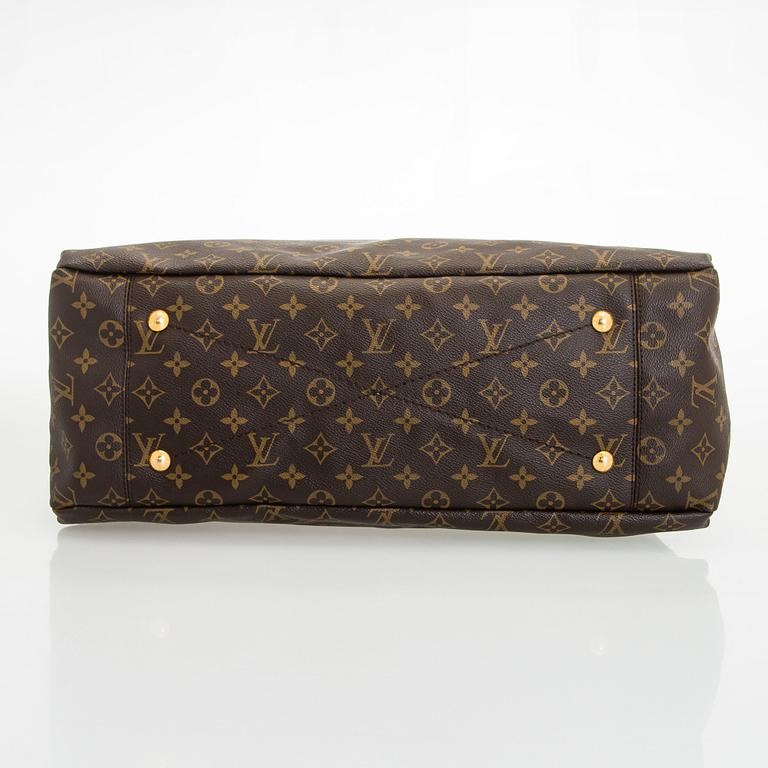 Louis Vuitton, a Monogram Canvas 'Artsy GM' bag.