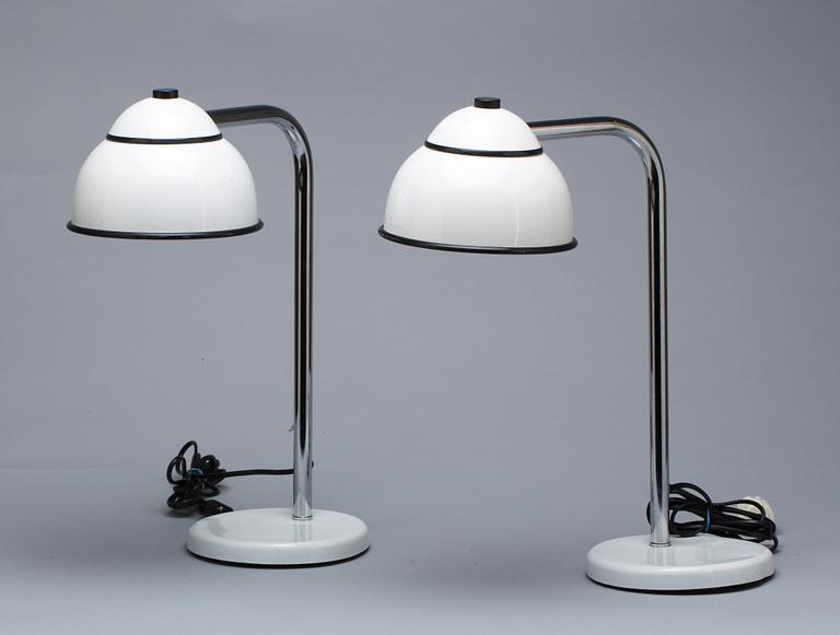 BORDSLAMPOR, ett par. Industridesign. 1900-tal.