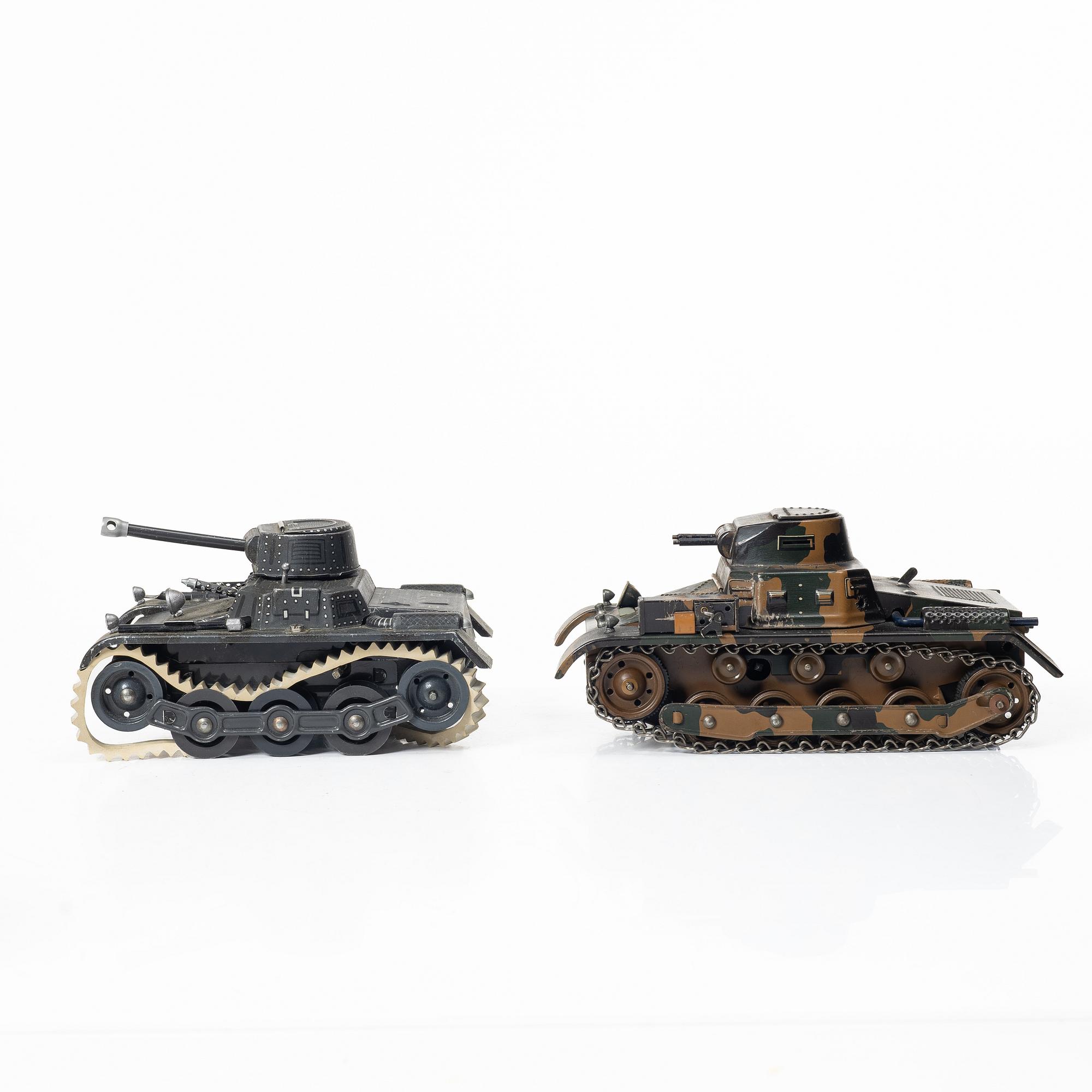 Tipp & Co & Gama, tanks, 2 pcs, Germany, 1940s.