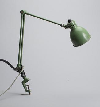 INDUSTRILAMPA, Kumewa CH-5610 Wohlen Switserland industrial lamp Typ A. 1900-talets mitt.
