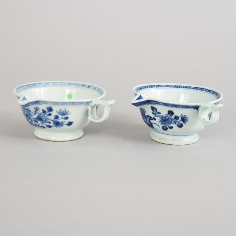 A pair of blue and white sauce boats, Qing dynasty, Qianlong (1736-95).