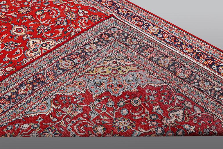 Matto, Sarouk, ca 328 x 210 cm.