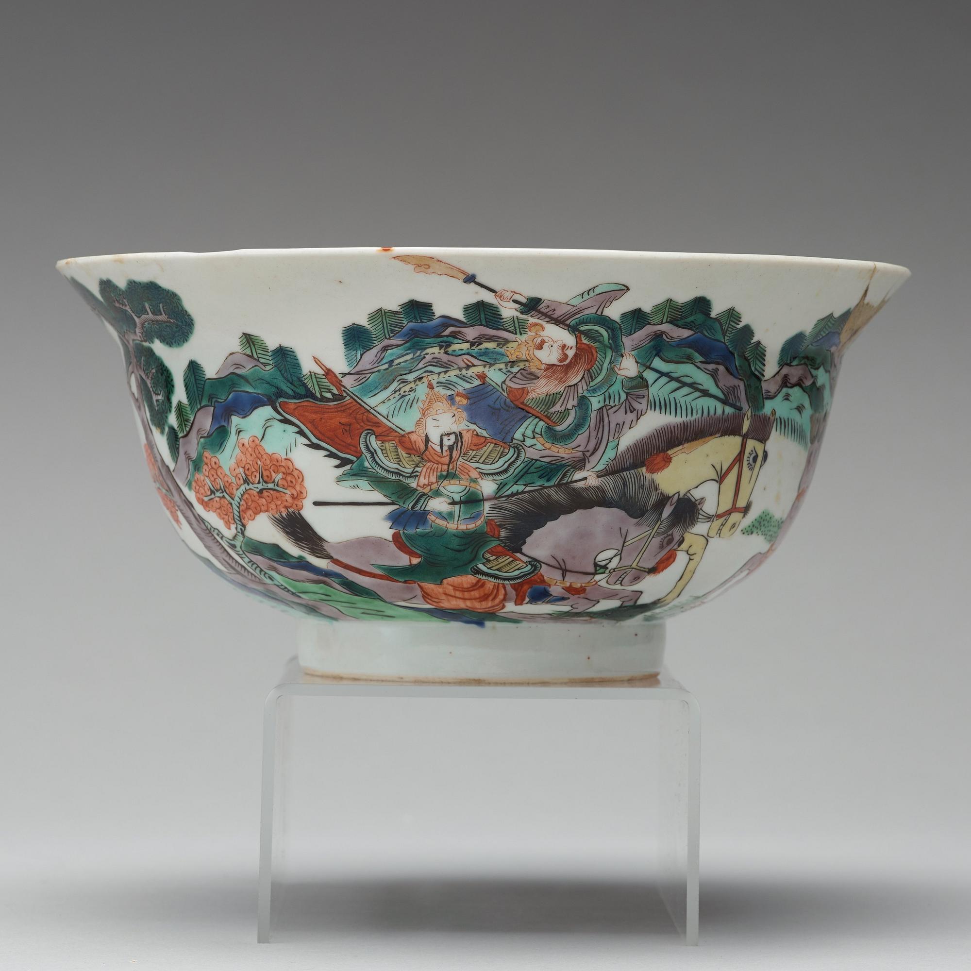 SKÅL, porslin. Qingdynastin, Kangxi (1662-1722).