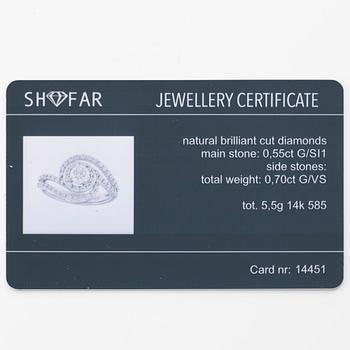 Ring 14K white gold set with round brilliant-cut diamonds.