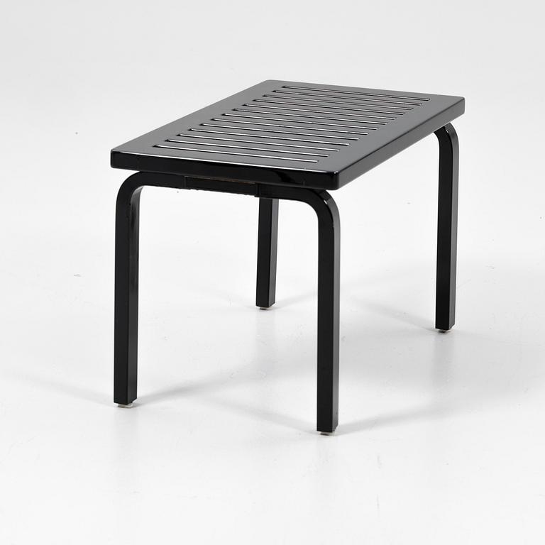 Alvar Aalto, Bench, 153B, Artek, Finland, 2003.