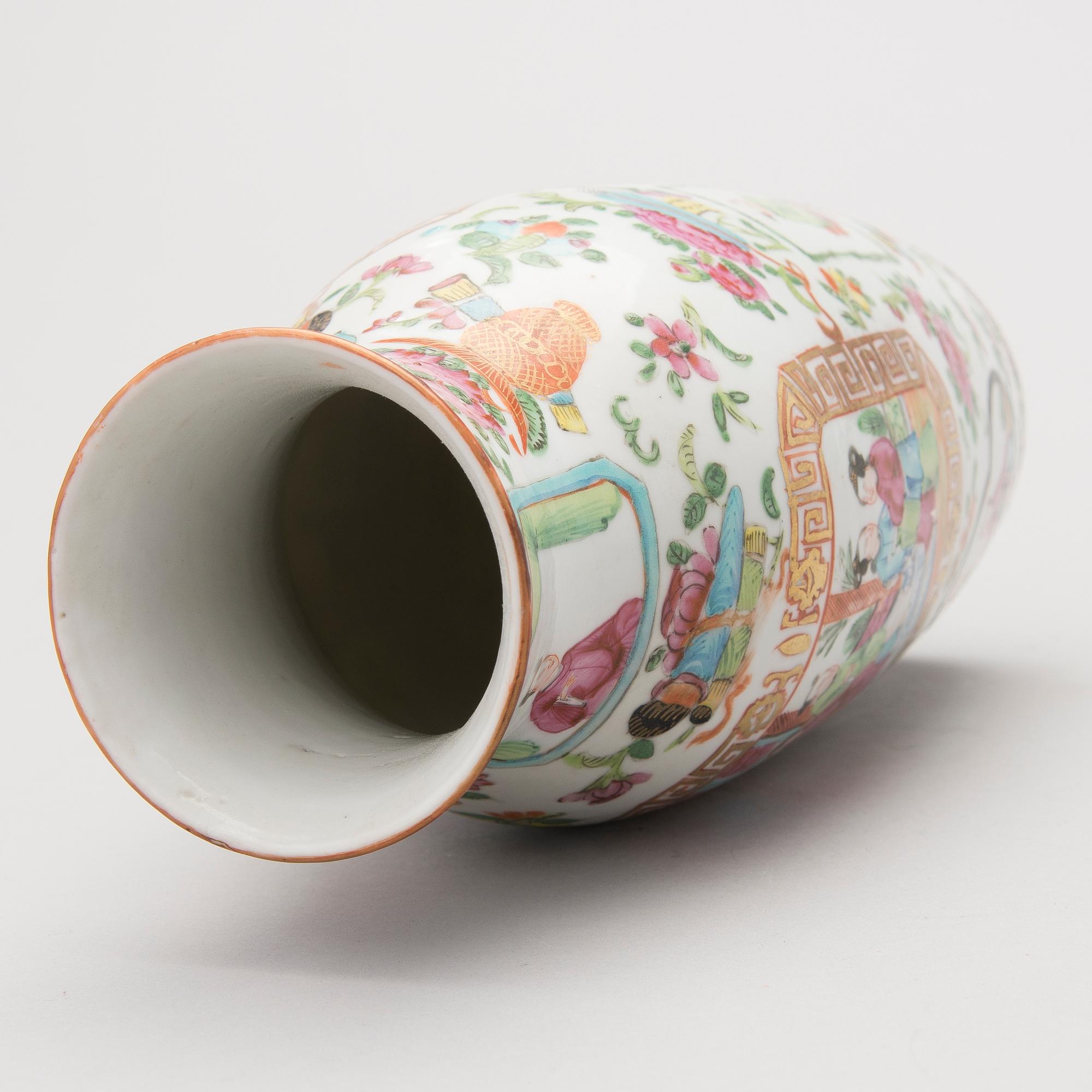 VAS, porslin, Kina 1800-talets slut.