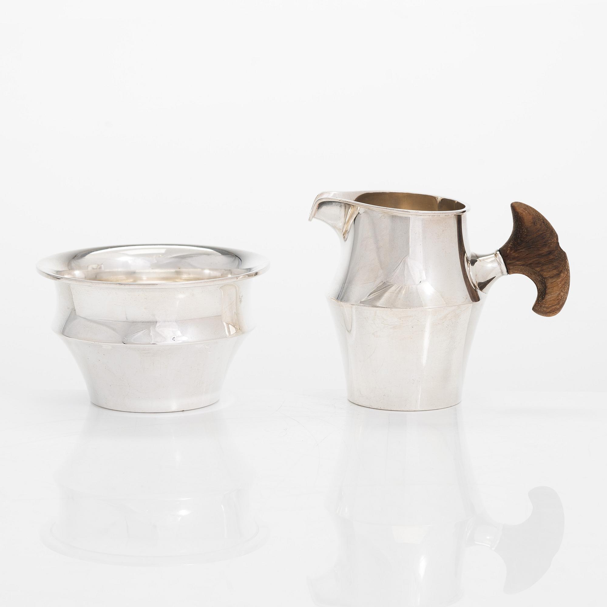 Tapio Wirkkala, a silver cream jug and sugar bowl, 'TW 176', Kultakeskus, Hämeenlinna 1961.