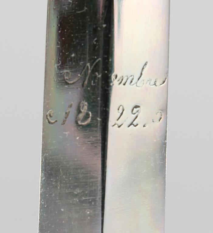 SVÄRD, klinga märkt Manufact Royale de Klingenthal, Novembre 1822.