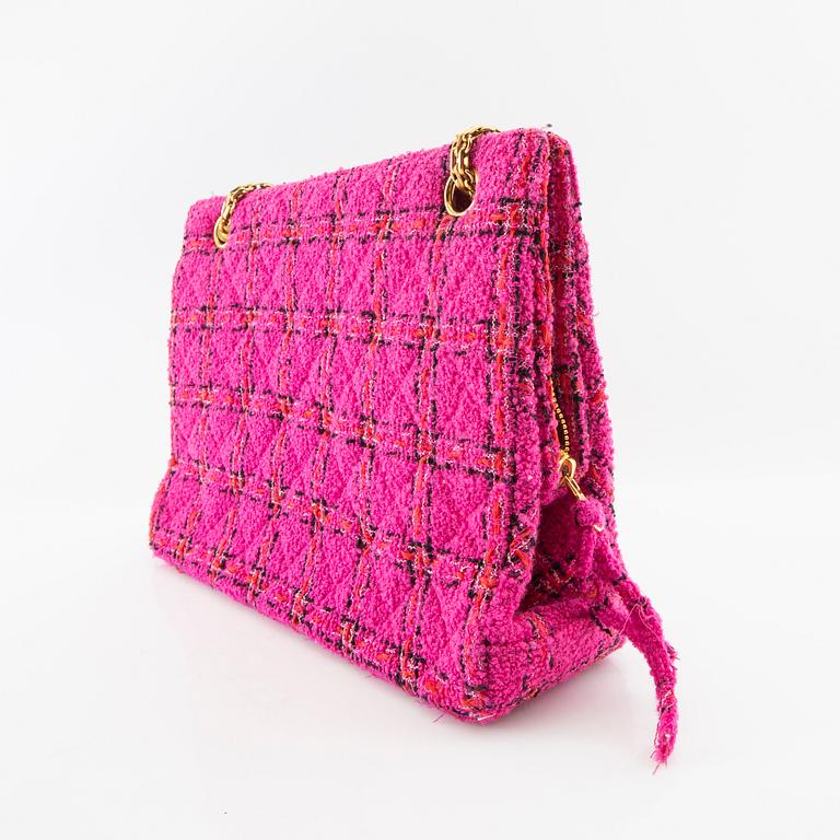 Chanel bag "Emily in Paris - Mademoiselle Shopping Tote bag".