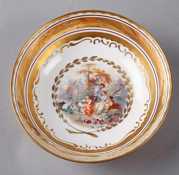 SKÅLAR, 3 st, porslin, bl.a Royal Copenhagen.