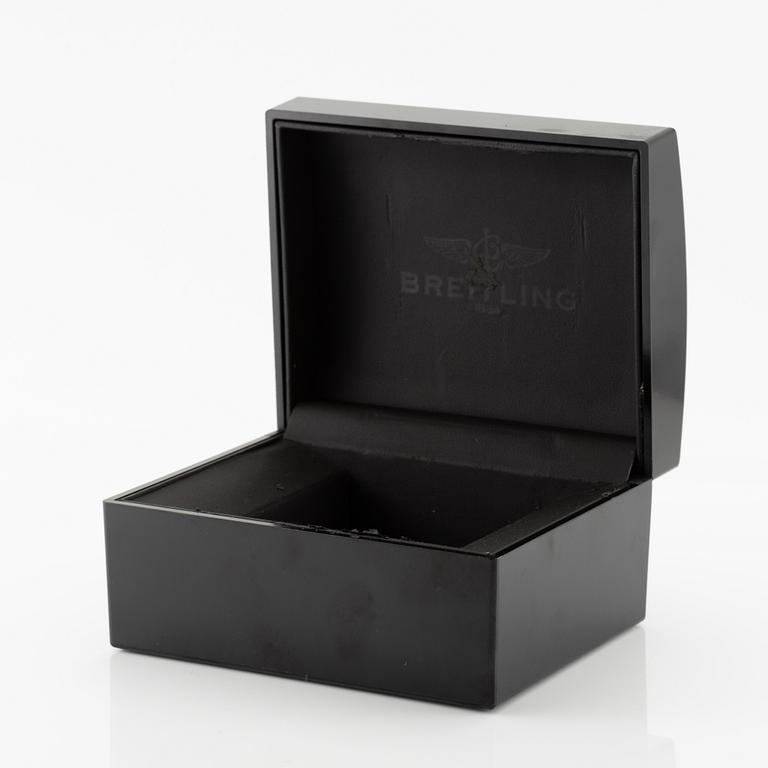 Breitling, Chronomat Evolution, chronograph, wristwatch, 43.7 mm.