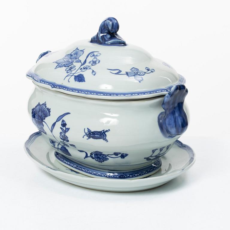 Tureen with lid and platter, porcelain, "Clove", IKEA's 18th-century series, 1990s.