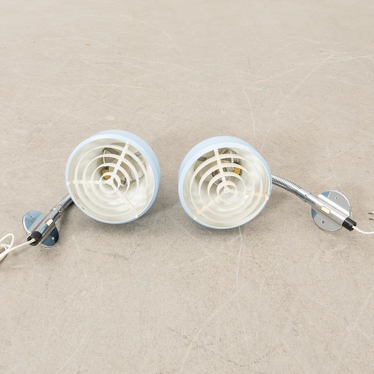 Anders Pehrson, floor lamp and a pair of wall lamps "Bumling" for Ateljé Lyktan Århus, late 20th century.