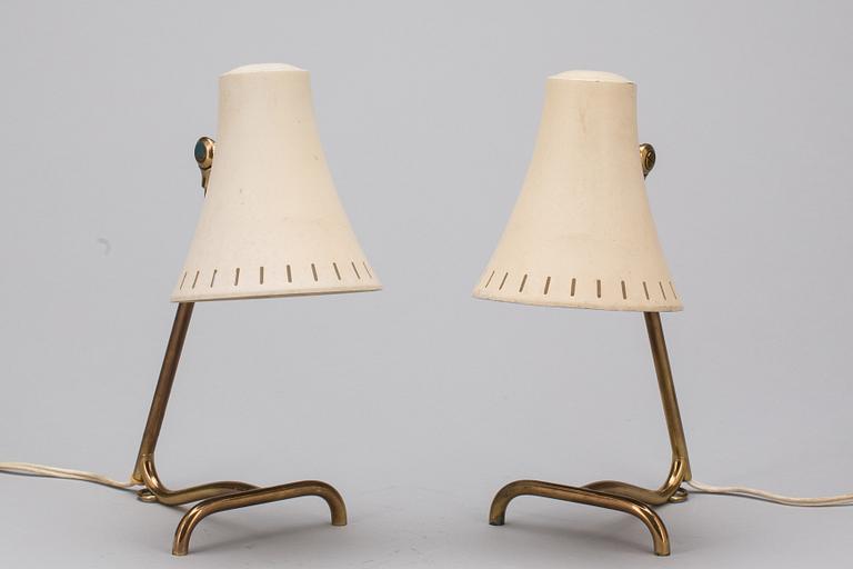 VÄGG/BORDSLAMPA, ett par, 1950-tal.