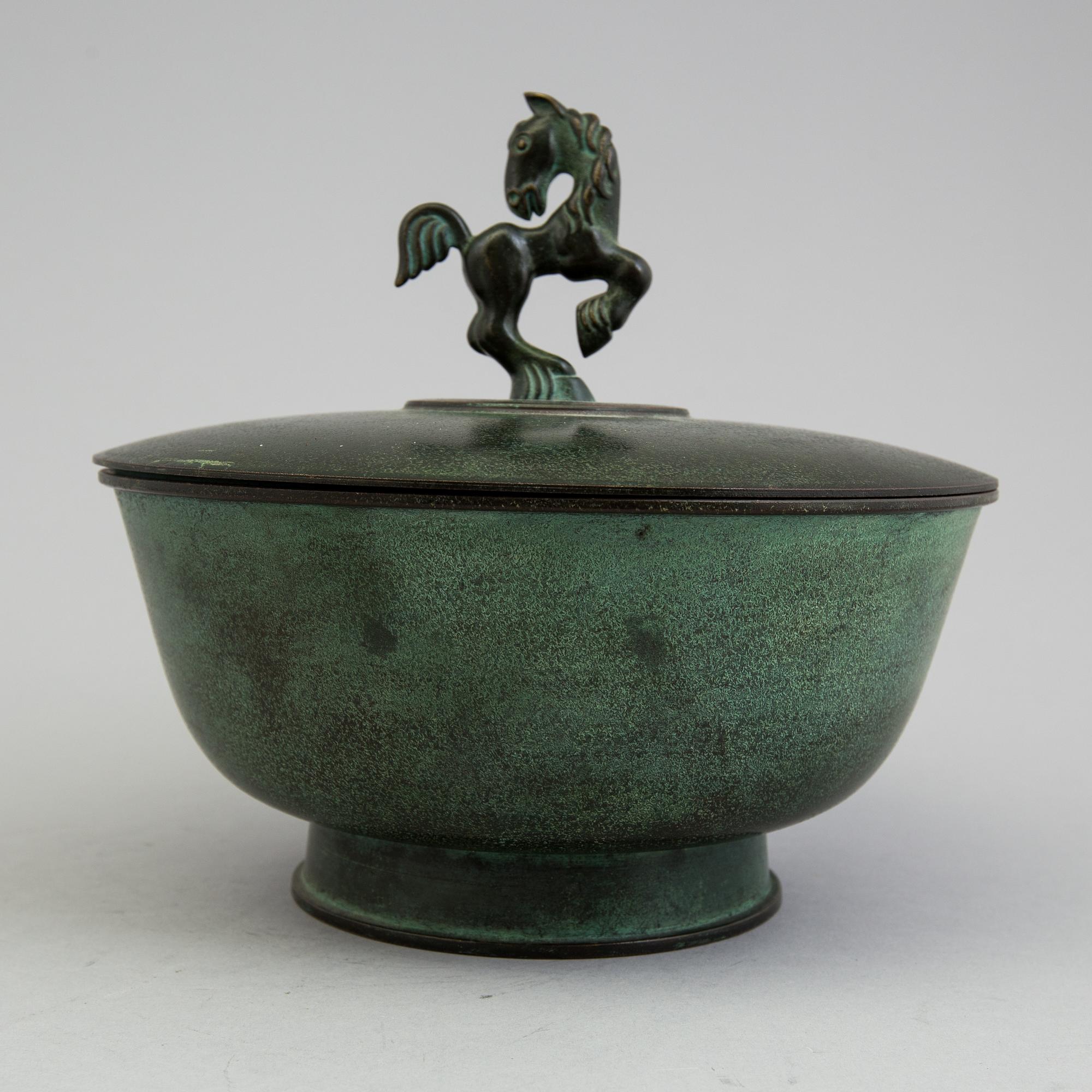 A lidded bronze bowl from Ystad Brons, 1920's/30's.