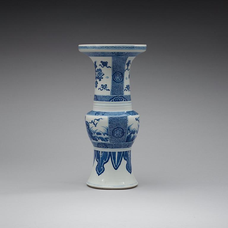URNA, porslin, Qingdynastin, Kangxi (1662-1722).