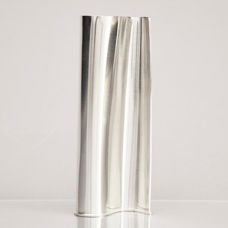 Rolf Lindståhl, sterling silver, Stockholm 2006.