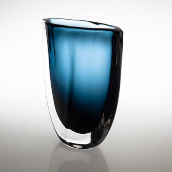 NILS LANDBERG, vas, glas, Orrefors, signerad och daterad 1963.