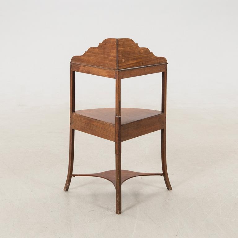 Corner table, or washstand, George III, early 19th century.