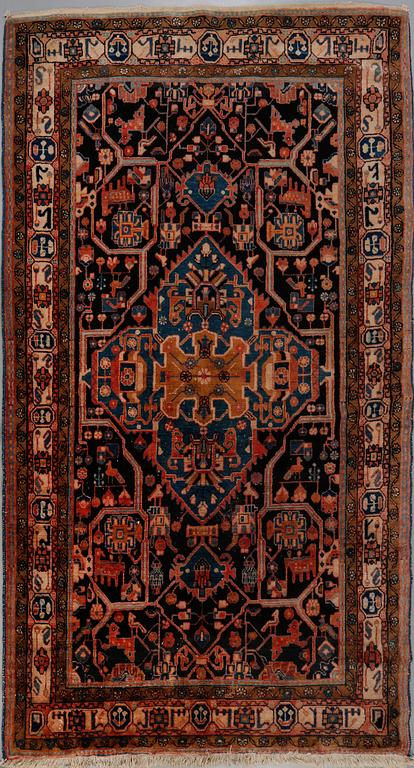 MATTA, orientalisk, old, 284 x 164 cm.