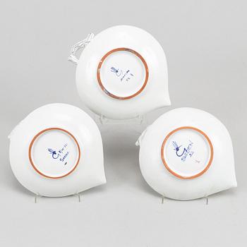 Stig Lindberg, three earthenware dishes, Gustavsberg studio.