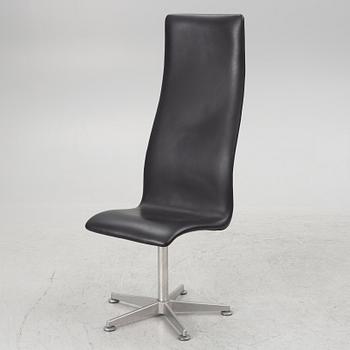 Arne Jacobsen, an 'Oxford Chair', Fritz Hansen, Denmark 1998.